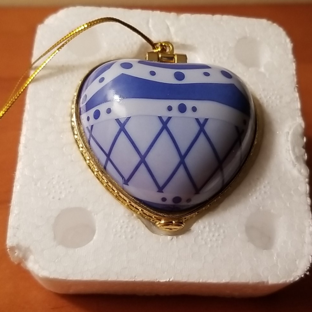 Peace Heart Box Ornament